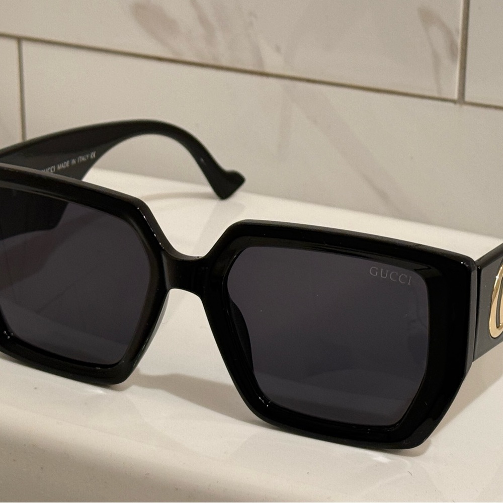 Cute Black Sunglasses NEW